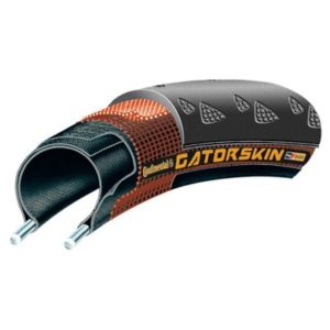 Cubierta Continental Ultra Gator 700x23 Skin rigida negro 23-622
