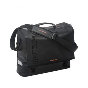 Alforjas New Looxs Varo Messenger 15L impermeable poliester 420D negro con reflectantes (39x30x13cm)