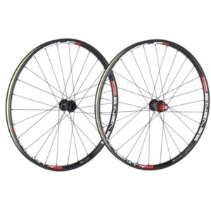 XLC WS-M05 juego de ruedas MTB 27.5" disco Centerlock tubeless ready Shimano/SRAM 8-11V