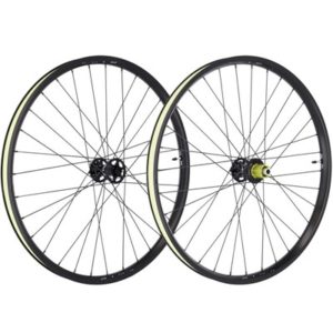 XLC WS-M08 rueda delantera MTB/E-Bike 27.5" disco 6 agujeros tubeless ready aluminio negro