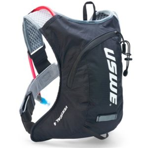 Mochila de hidratacion USWE vertical 10 NDM 1 deposito Elite 2L manguera Plug-N-Play negro carbono