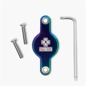 Soporte Muc-off secure Tag para localizador Apple Airtag al portabidon arcoiris