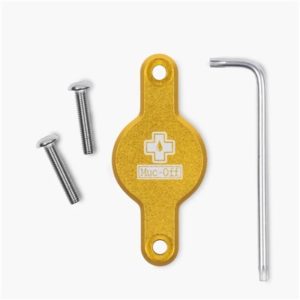 Soporte Muc-off secure Tag para localizador Apple Airtag al portabidon oro