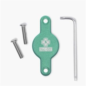 Soporte Muc-off secure Tag para localizador Apple Airtag al portabidon turquesa