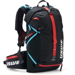Mochila USWE Hajker 30 Winter enrollable hidratacion 3L Thermo cell NDM 2.1 impermeable negro/rojo